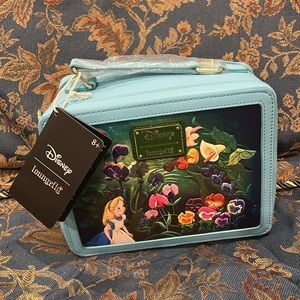 NWT Alice in Wonderland cross body lunchbox shape Loungefly